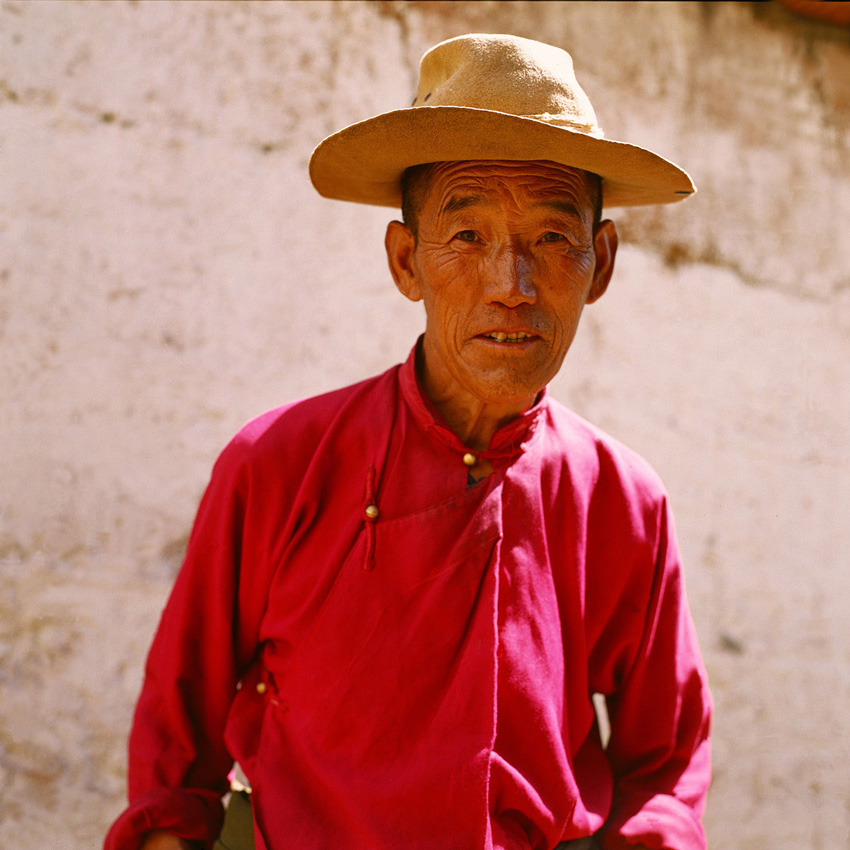 Tibetan Gaucho 001