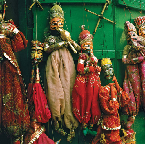 India Magic puppets